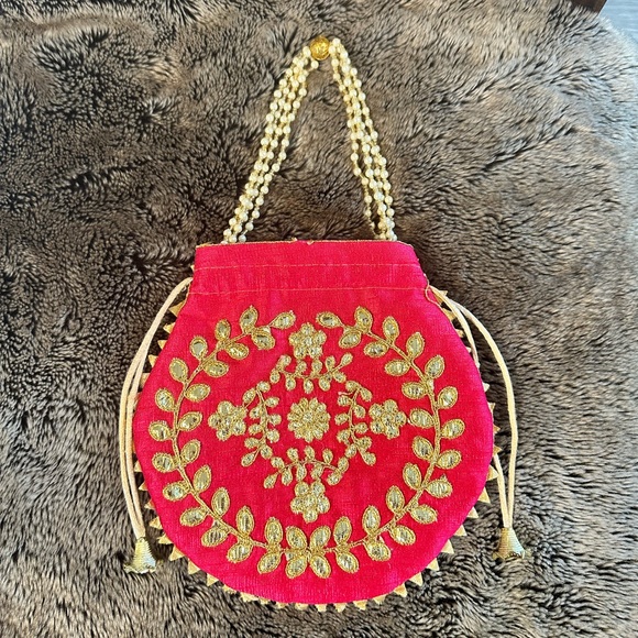 Gota Patti Potli Indian inspired Bag, red and Gold - Picture 1 of 5